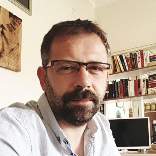 CHP’li Milletvekili, CHP’li eski ilçe başkanını hapse attırdı!